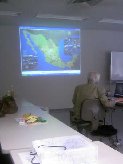 [�Q�O�P�P�H���A���������ʐ^�S]